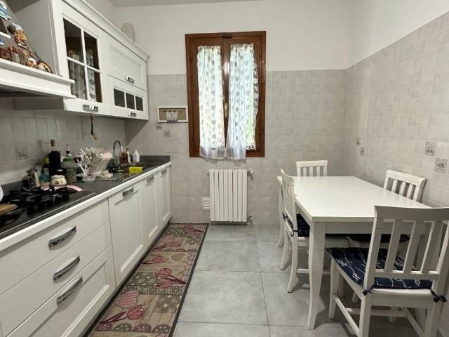 Appartamento in vendita a Modena, Cittadella