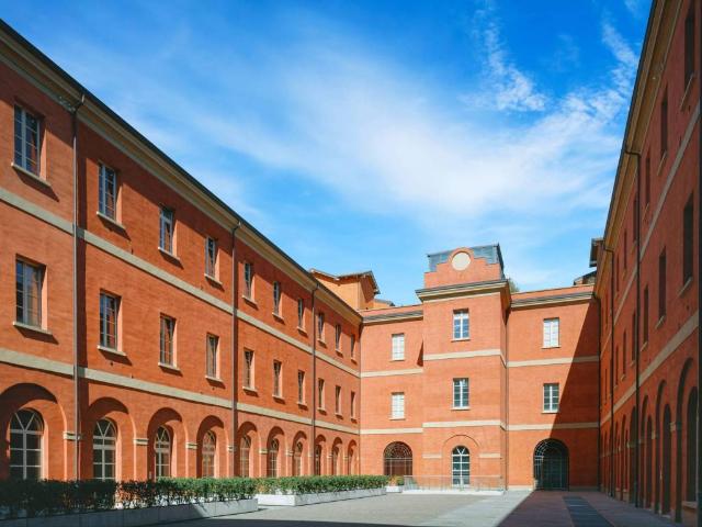Appartamento in vendita a Centro Storico, Modena