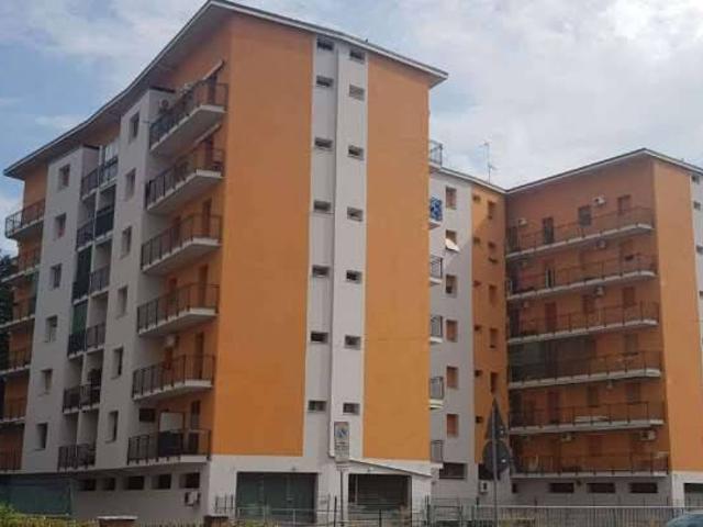 Appartamento in vendita a Crocetta-San Lazzaro-Modena Est, Modena