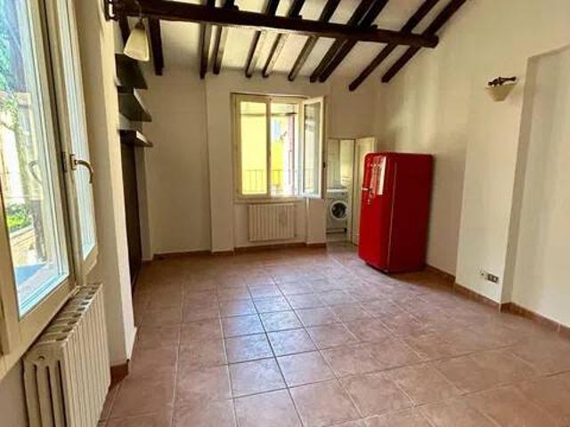 Appartamento in vendita a Centro Storico, Modena