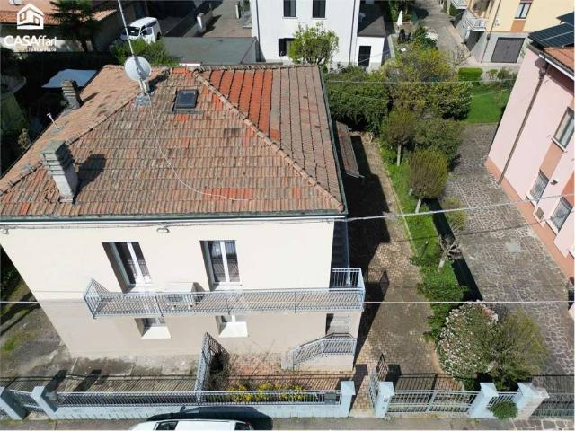 Appartamento in vendita a Buon Pastore-Sant'Agnese-San Damaso, Modena