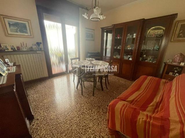 Appartamento in vendita a Albareto, Modena
