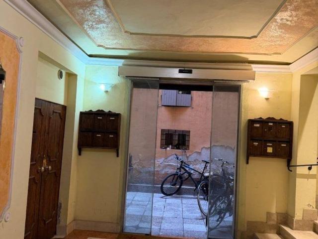 Appartamento in vendita a Centro Storico, Modena