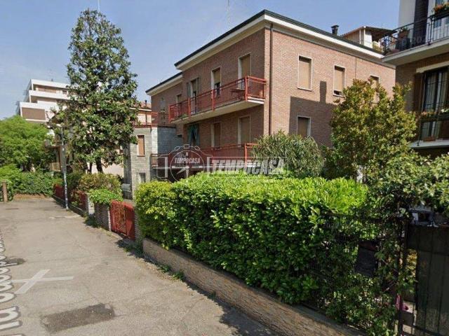 Appartamento in vendita a Centro Storico, Modena