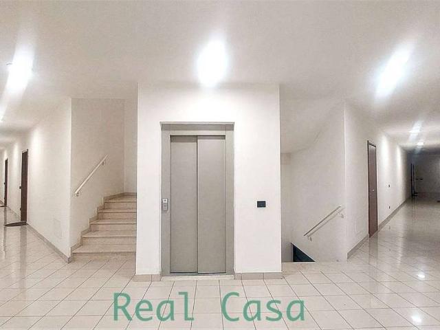 Appartamento in vendita a Modena, Reggio Emilia