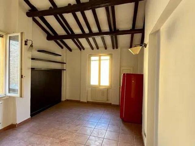 Appartamento in vendita a Centro Storico, Modena