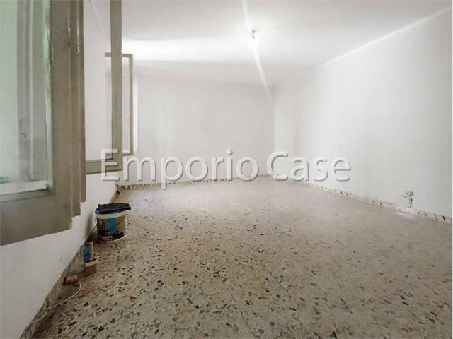 Appartamento in vendita a Modena, Quartiere Cittanova