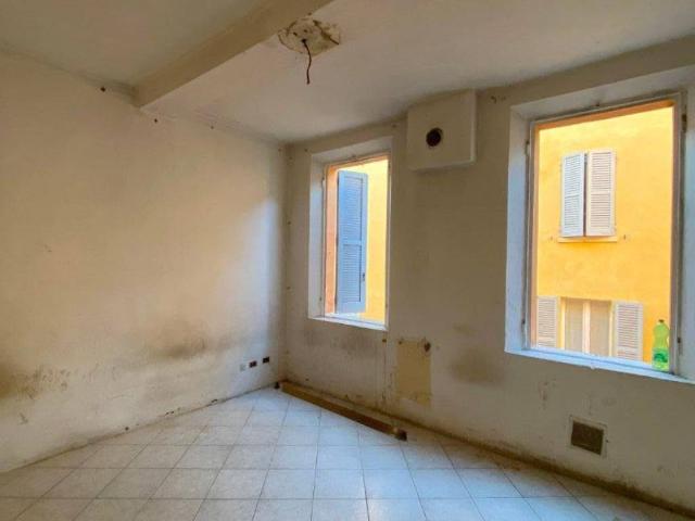 Appartamento in vendita a Centro Storico, Modena