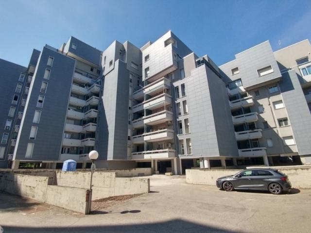 Appartamento in vendita a Modena, Scaglia