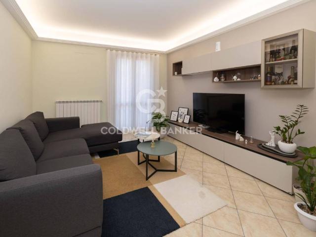 Appartamento in vendita a Modica Alta, Marina Di Modica