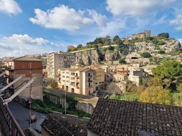 Appartamento in vendita a Modica Alta, Marina Di Modica