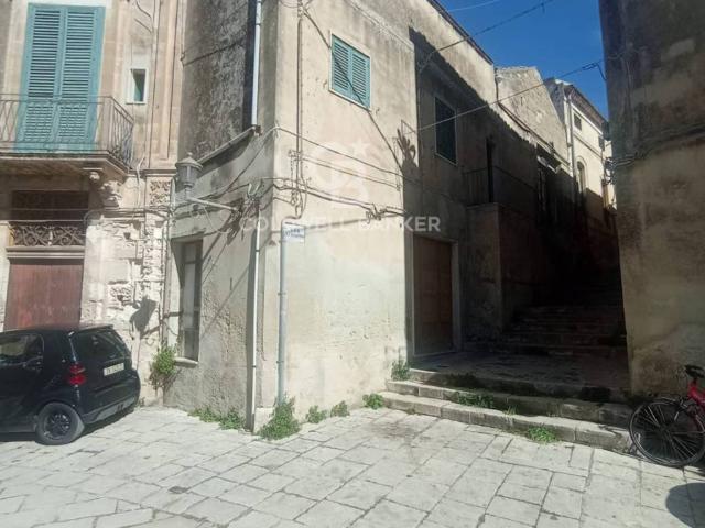 Appartamento in vendita a Modica Alta, Marina Di Modica