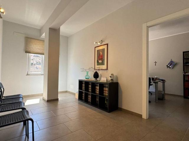 Appartamento in vendita a Modica Alta, Marina Di Modica