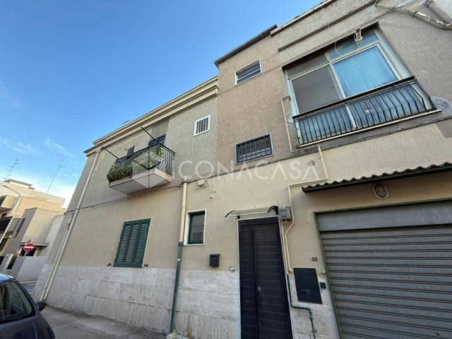 Appartamento in vendita a Modugno, Bari