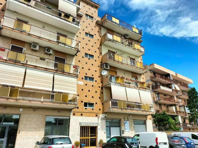 Appartamento in vendita a Municipio 3, Puglia