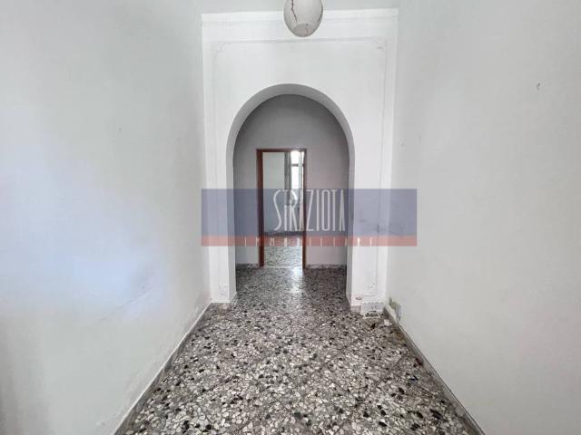 Appartamento in vendita a Puglia, Bari