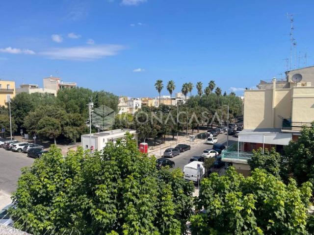 Appartamento in vendita a Puglia, Bari