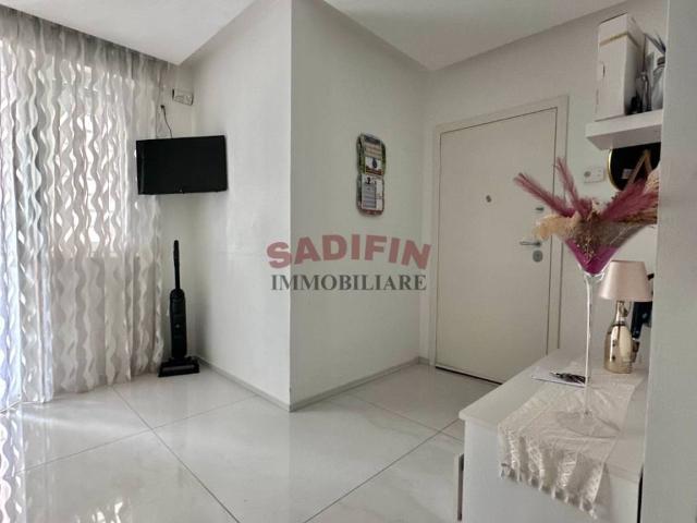 Appartamento in vendita a Modugno, Bari