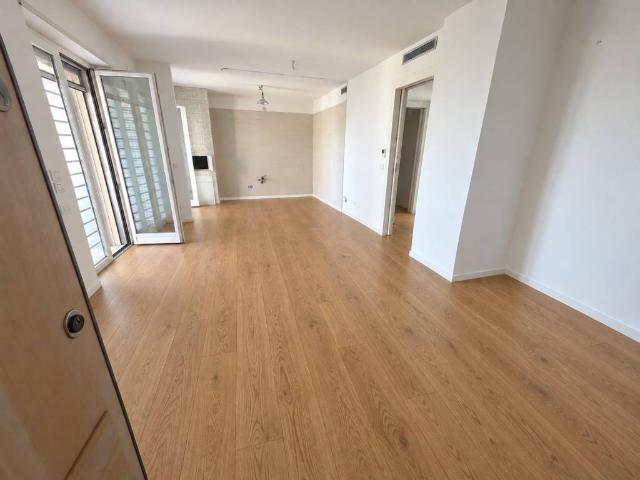 Appartamento in vendita a Modugno, Bari
