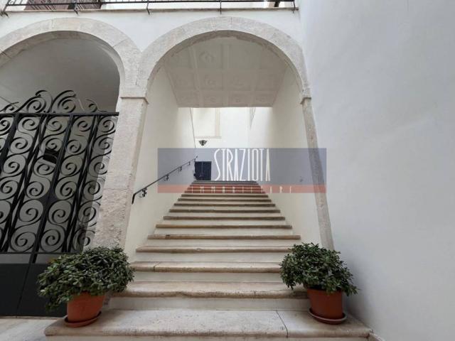 Appartamento in vendita a Modugno, Bari
