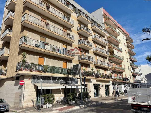 Appartamento in vendita a Puglia, Bari