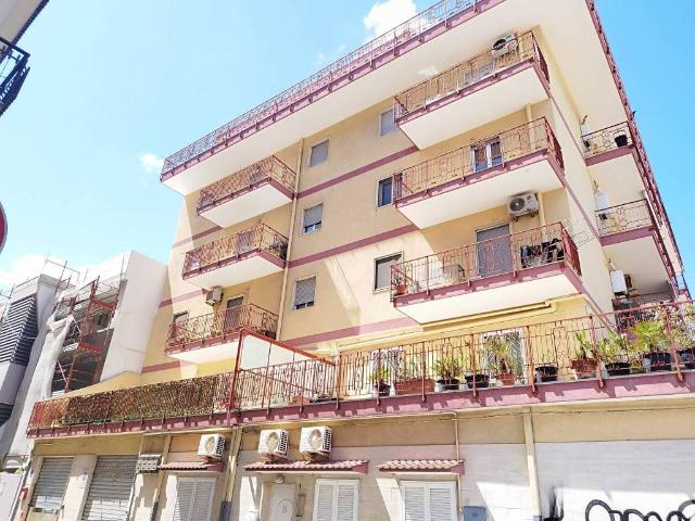Appartamento in vendita a Modugno, Bari