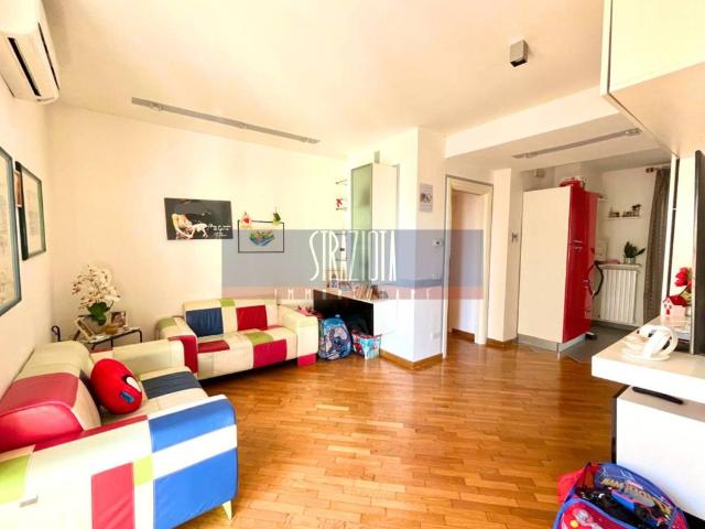 Appartamento in vendita a Modugno, Bari