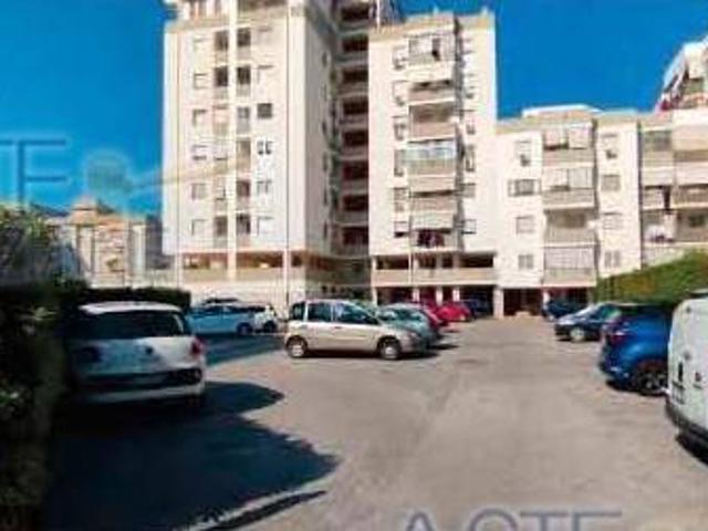 Appartamento in vendita a Puglia, Bari