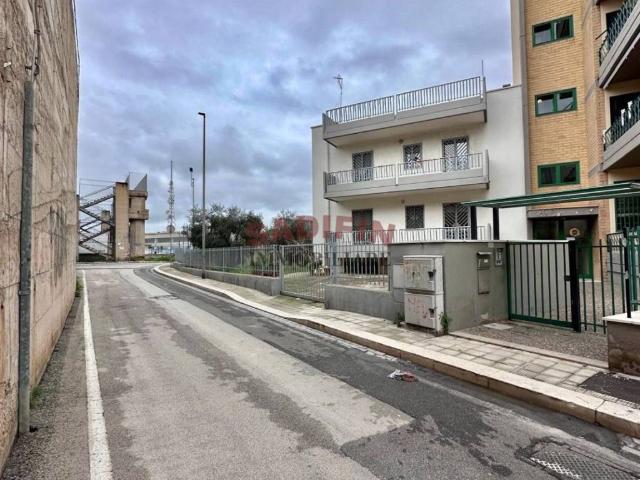 Appartamento in vendita a Modugno, Bari