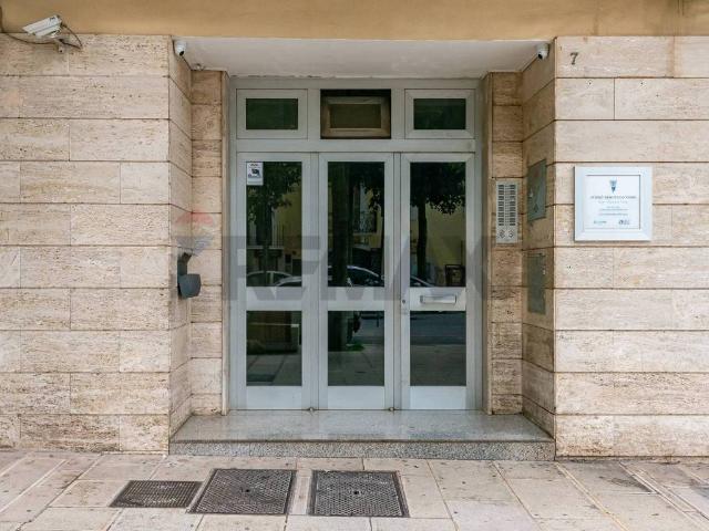 Appartamento in vendita a Modugno, Bari
