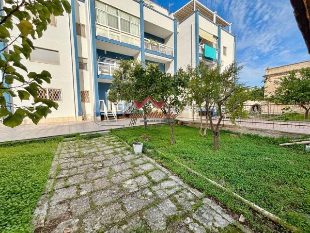 Appartamento in vendita a Modugno, Bari