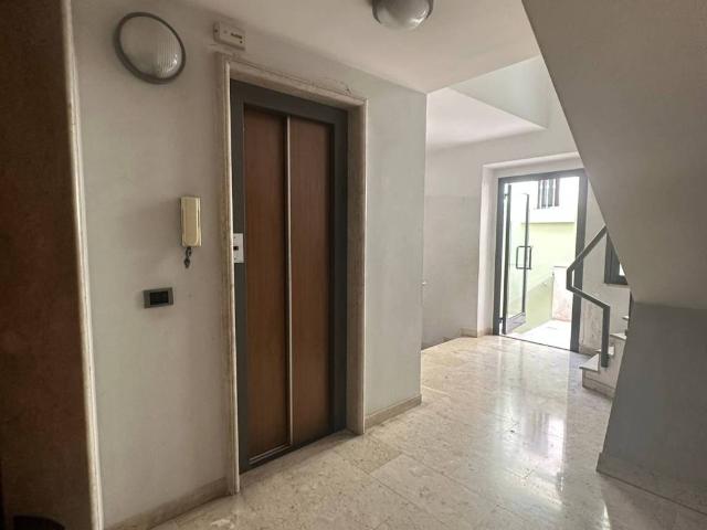Appartamento in vendita a Puglia, Bari