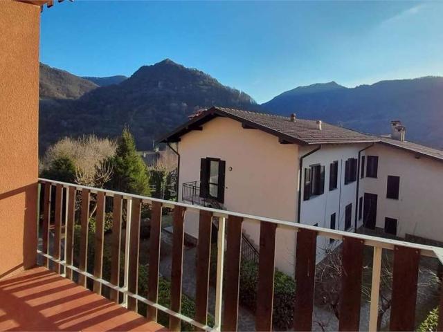 Appartamento in vendita a Moggio, Lombardia