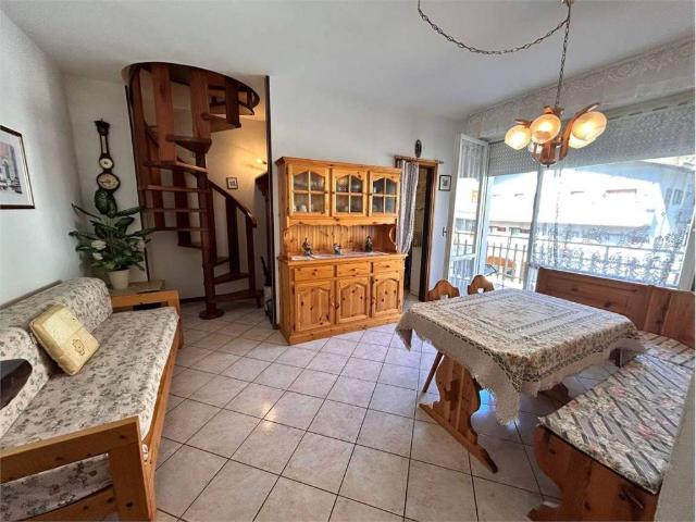 Appartamento in vendita a Moggio, Lombardia