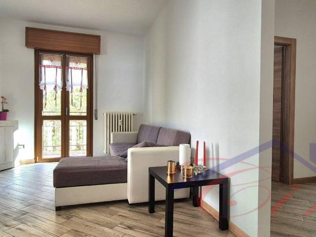 Appartamento in vendita a Moggio, Lombardia