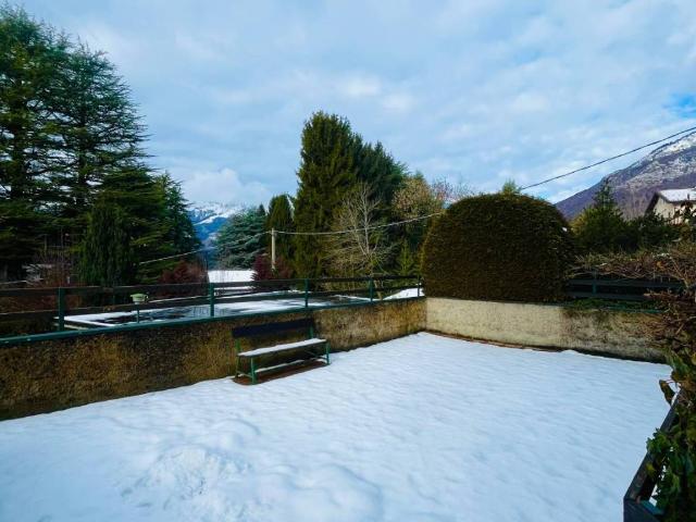 Appartamento in vendita a Moggio, Lombardia