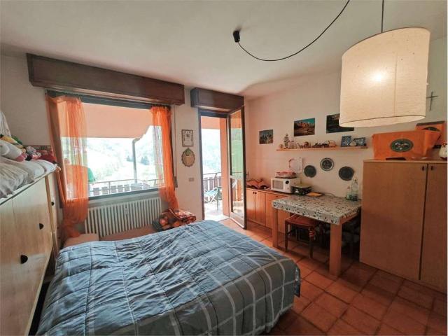 Appartamento in vendita a Moggio, Lombardia