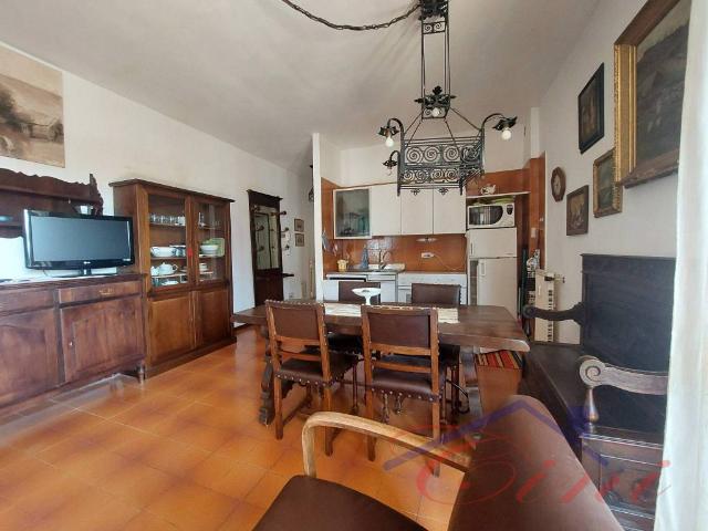Appartamento in vendita a Moggio, Lombardia