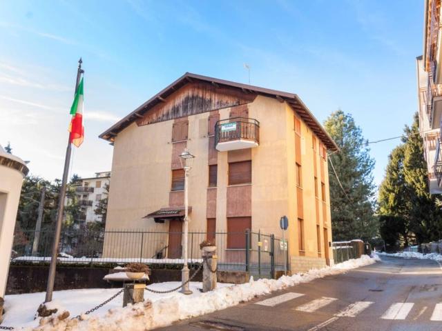 Appartamento in vendita a Moggio, Lombardia