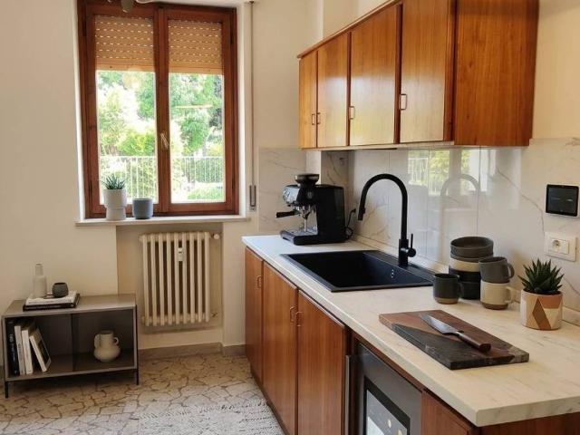 Appartamento in vendita a Moglia, Lombardia