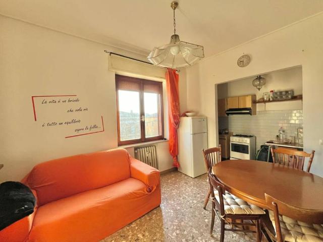 Appartamento in vendita a Moglia, Lombardia