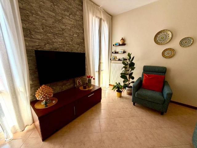 Appartamento in vendita a Moglia, Lombardia
