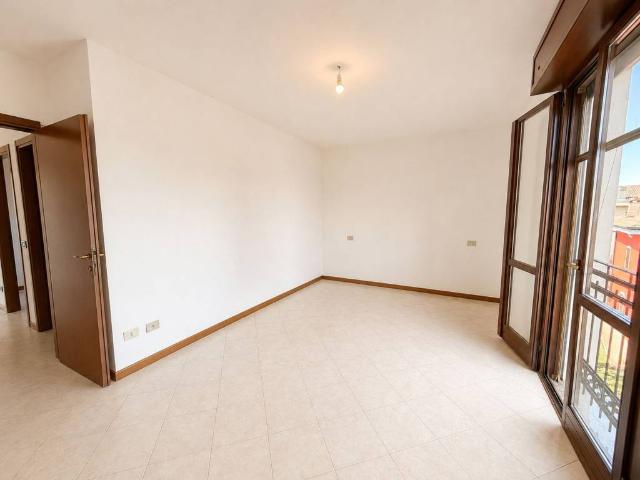 Appartamento in vendita a Moglia, Lombardia
