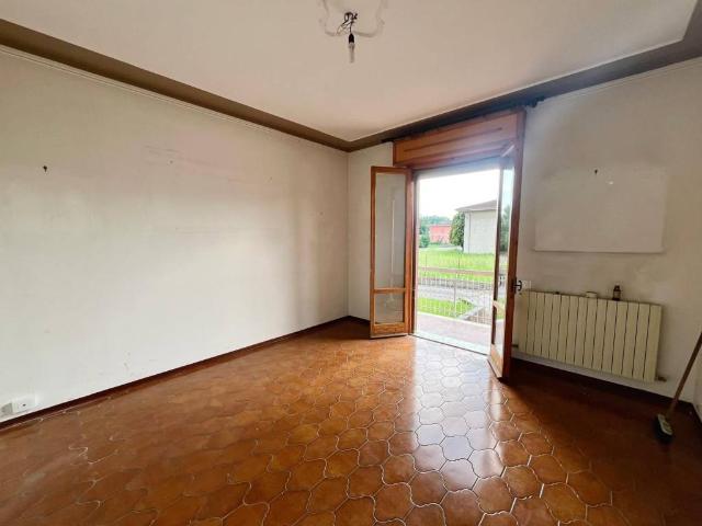 Appartamento in vendita a Moglia, Lombardia