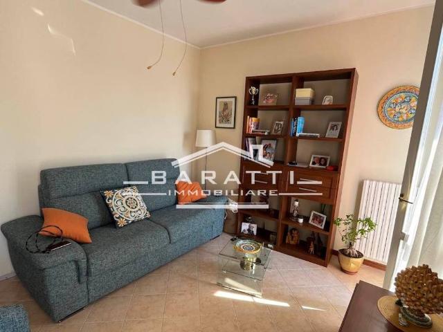 Appartamento in vendita a Moglia, Lombardia