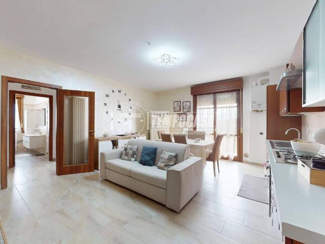 Appartamento in vendita a Moglia, Lombardia