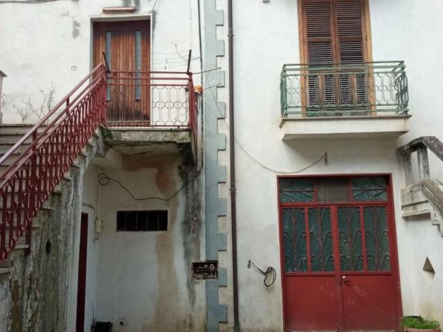 Appartamento in vendita a Moiano, Campania