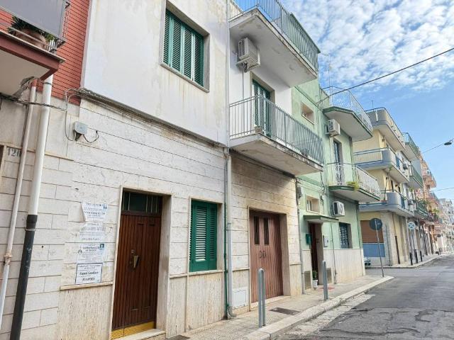 Appartamento in vendita a Mola di Bari, Bari