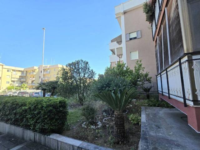 Appartamento in vendita a Puglia, Bari