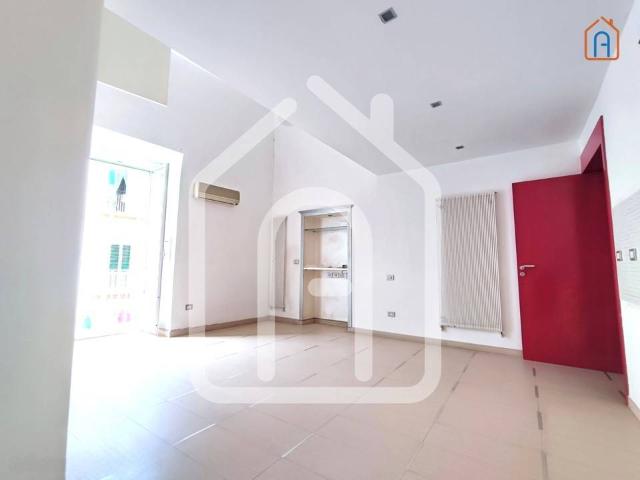 Appartamento in vendita a Molfetta, Bari